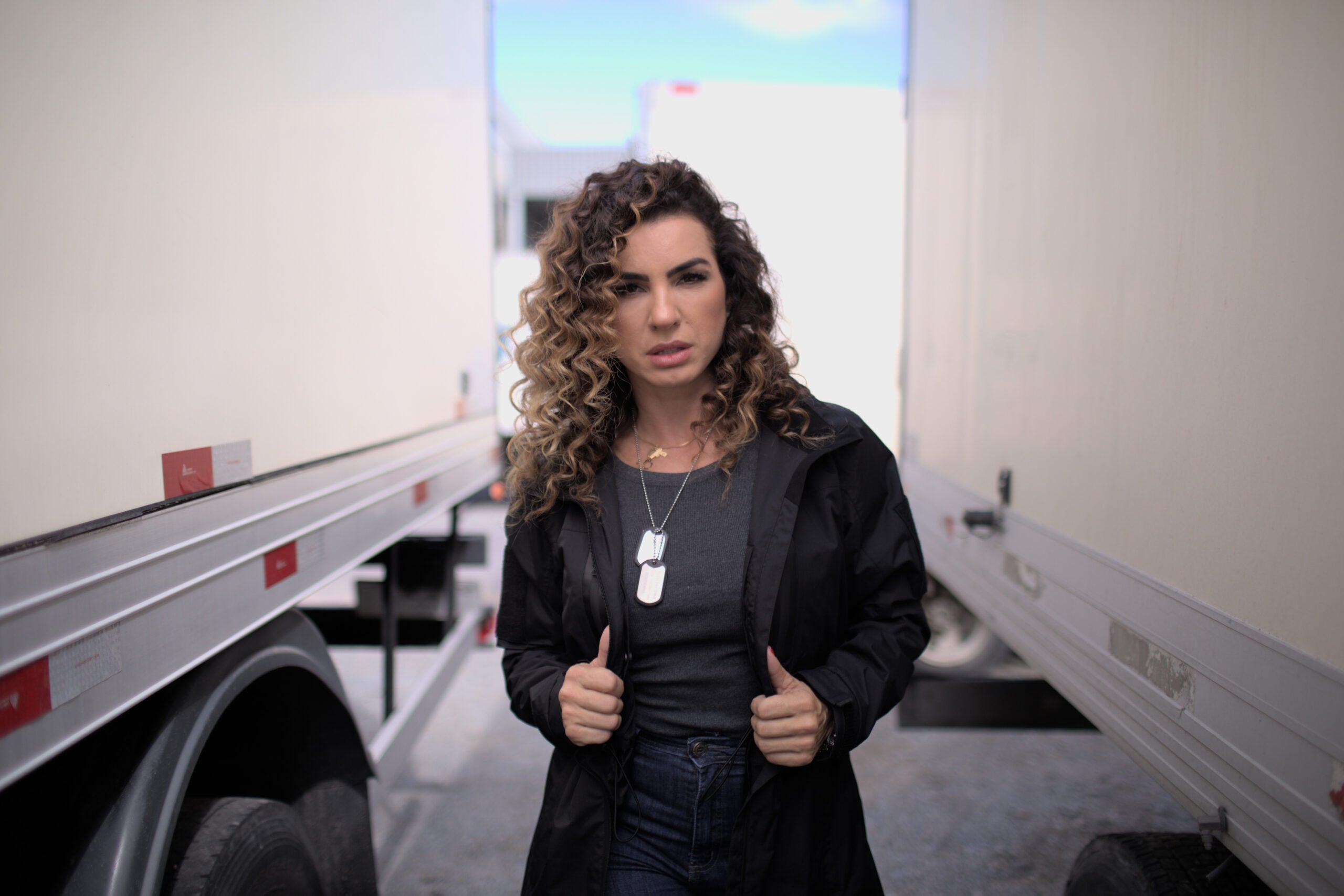 MARÇO, MÊS DA MULHER: INVICTUS ENTREVISTA EDILAINE MANSUETO