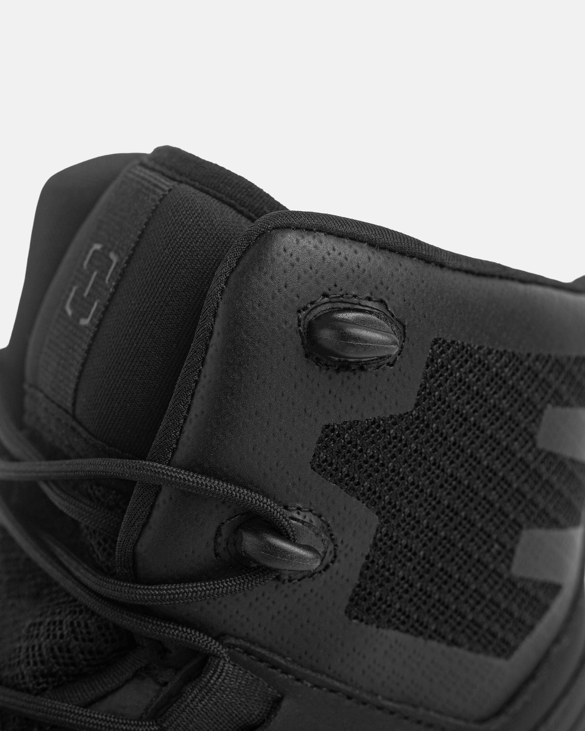 Bota Arion 2.0 6" - Preta