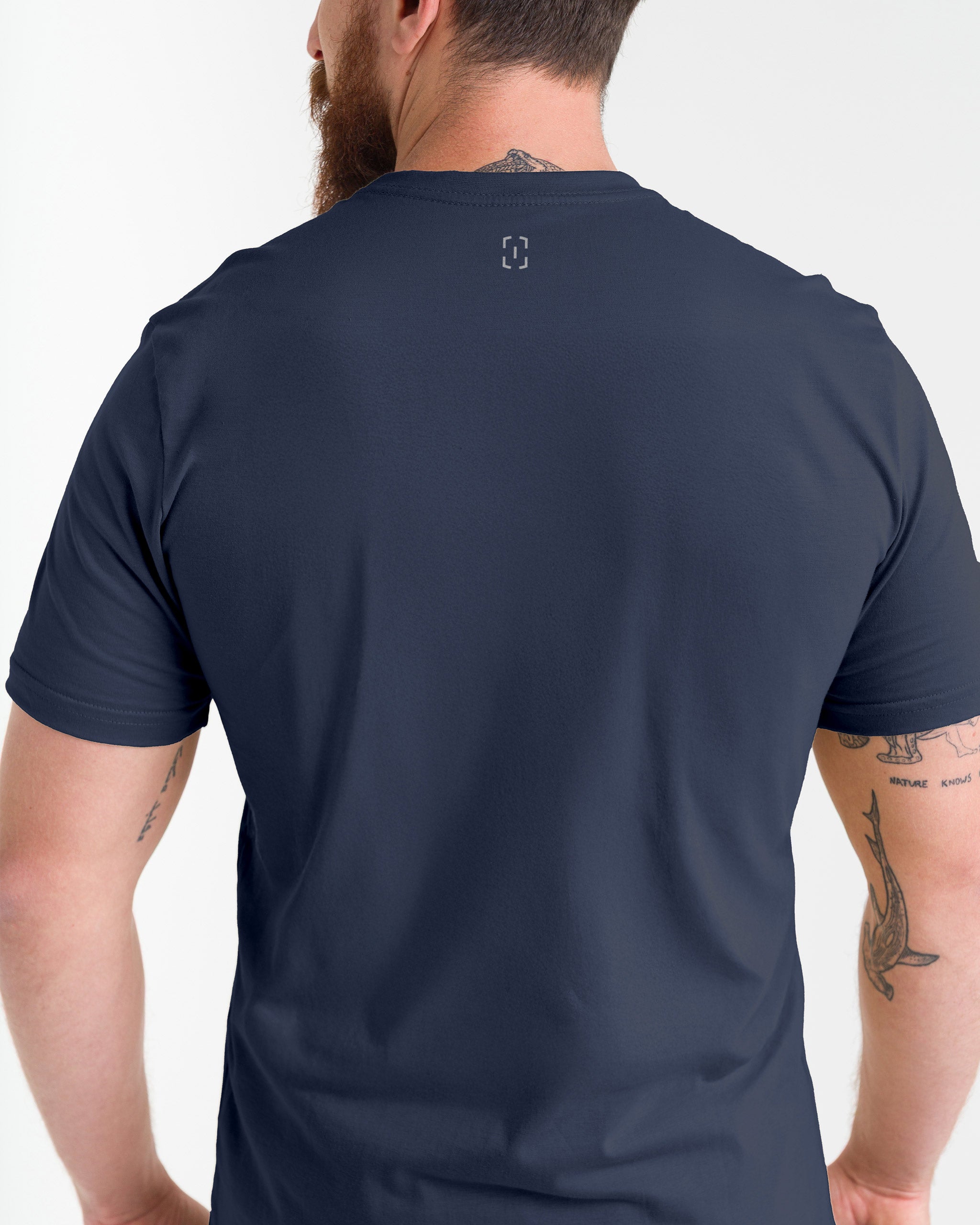 Camiseta Concept Forged In Steel - Azul Marinho