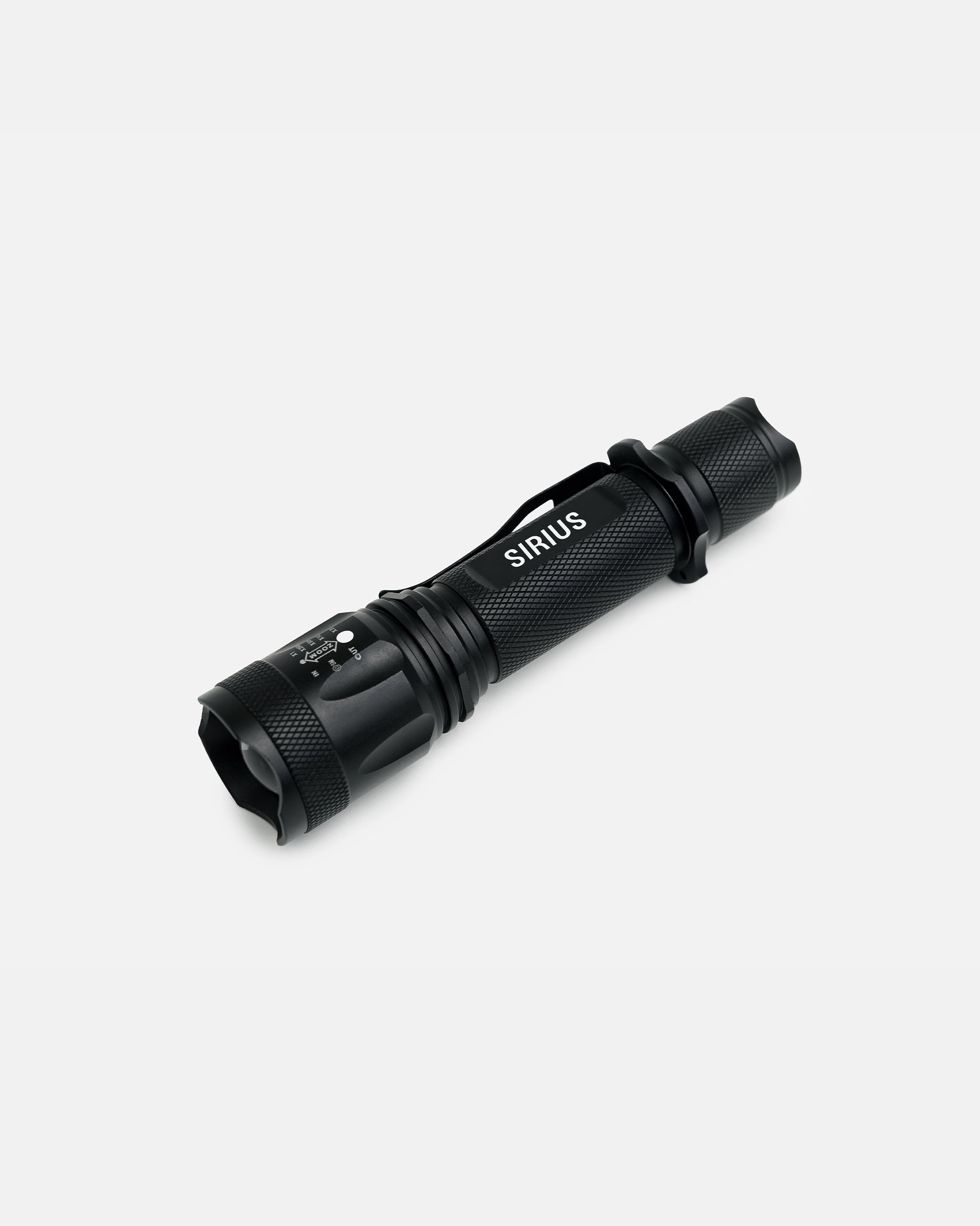 Lanterna Tática Sirius 800 Lumens - INVICTUS