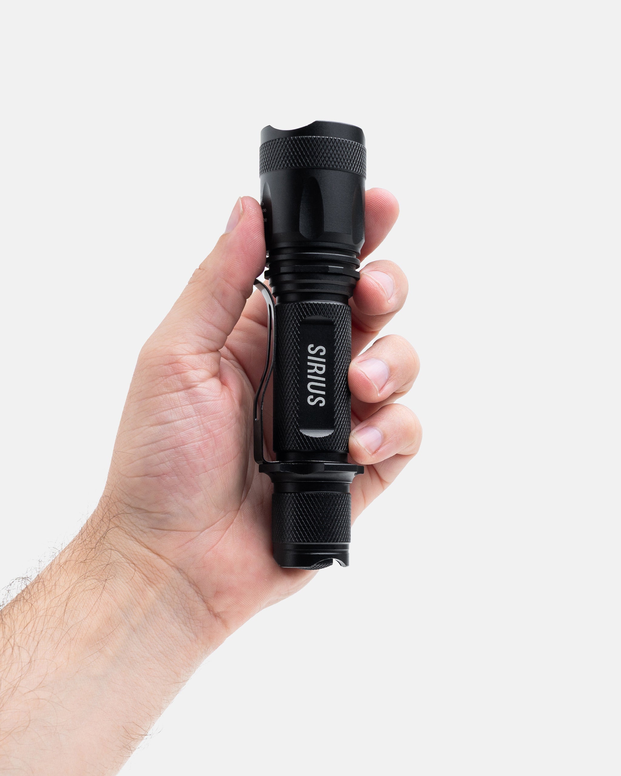 Lanterna Tática Sirius 800 Lumens - INVICTUS