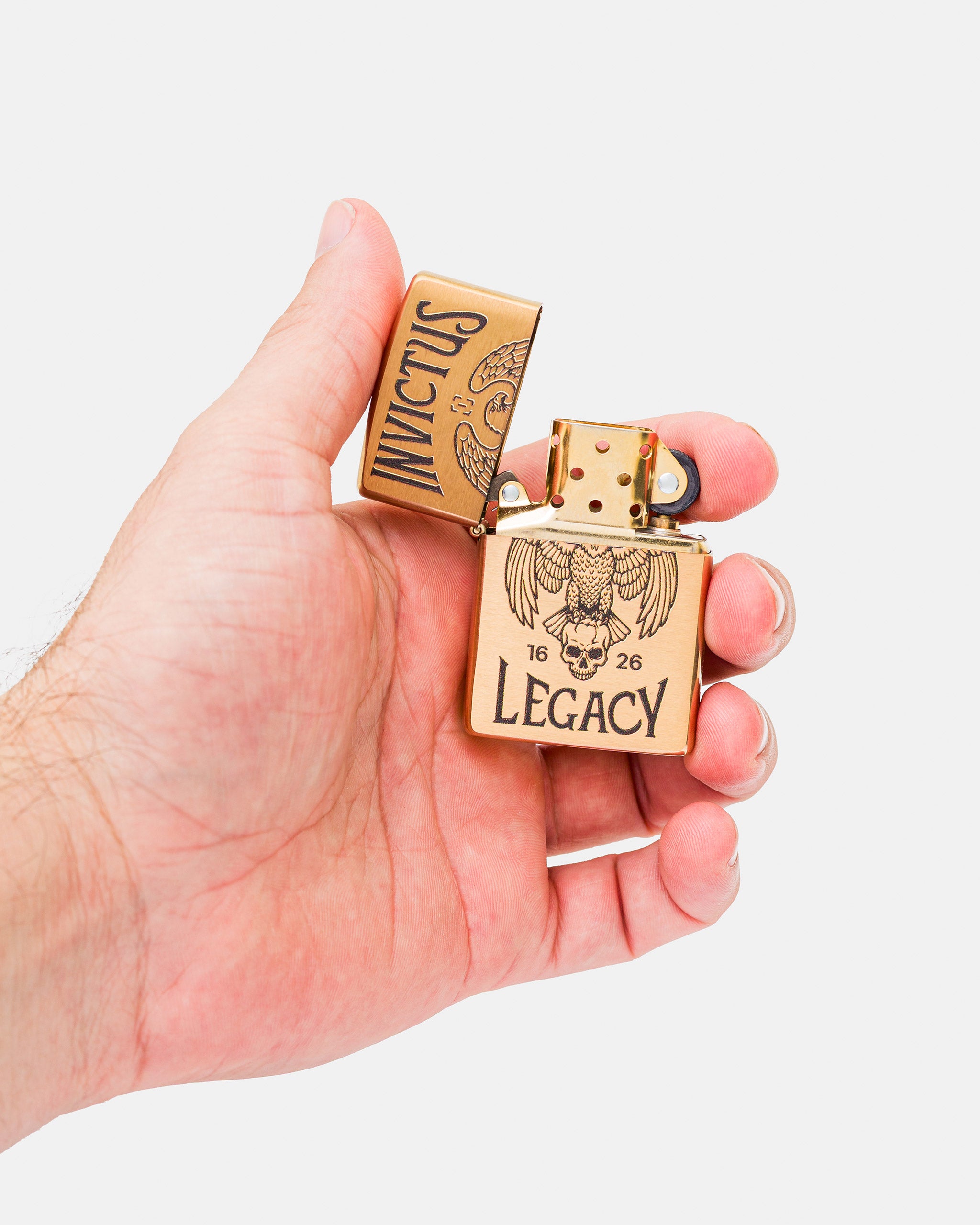 Zippo Invictus Brave - 10 Years of Courage - INVICTUS