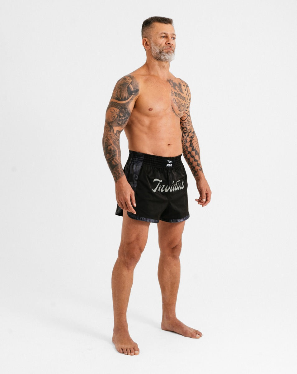 Bermuda Muay Thai Tigre RFA + INVICTUS - Preta