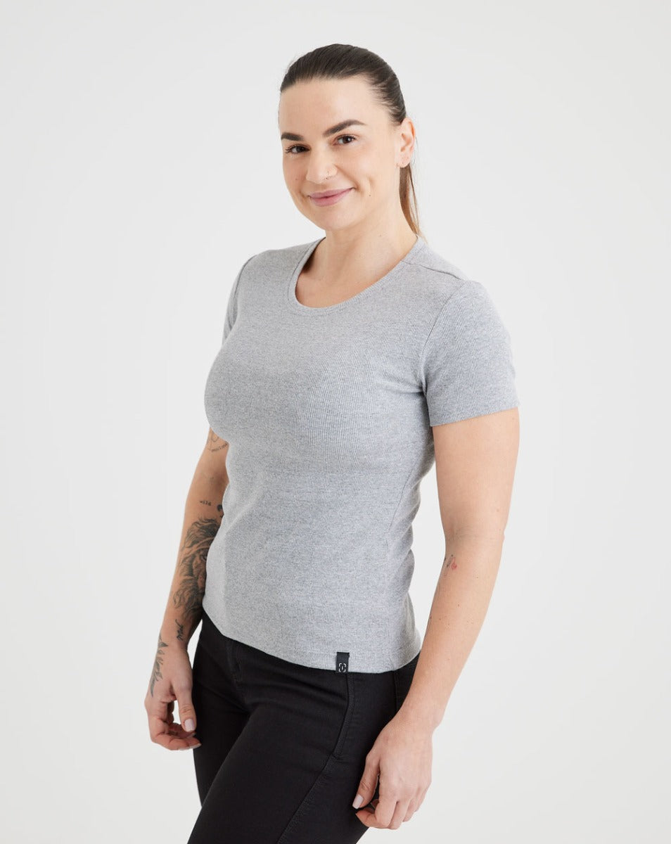 Camiseta Ribana Skadi - Cinza