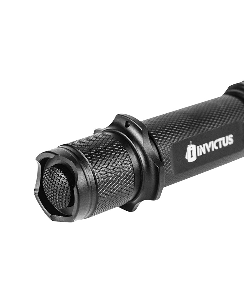 Lanterna Tática Sirius 800 Lumens