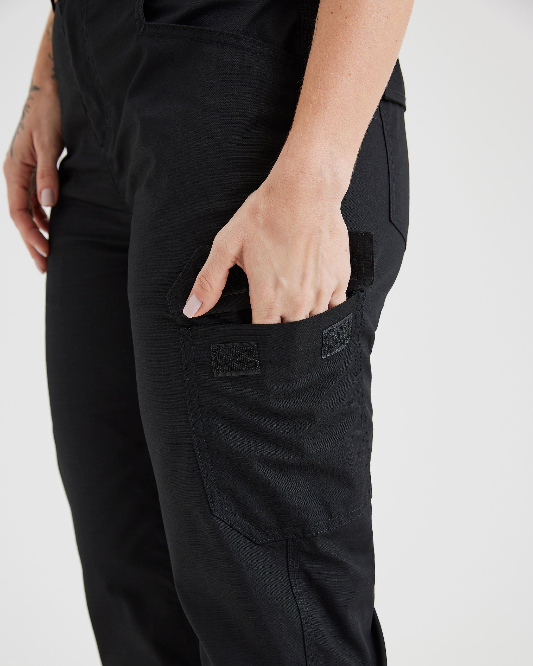 Calça Tática Bravery Feminina 2.0 - Preta