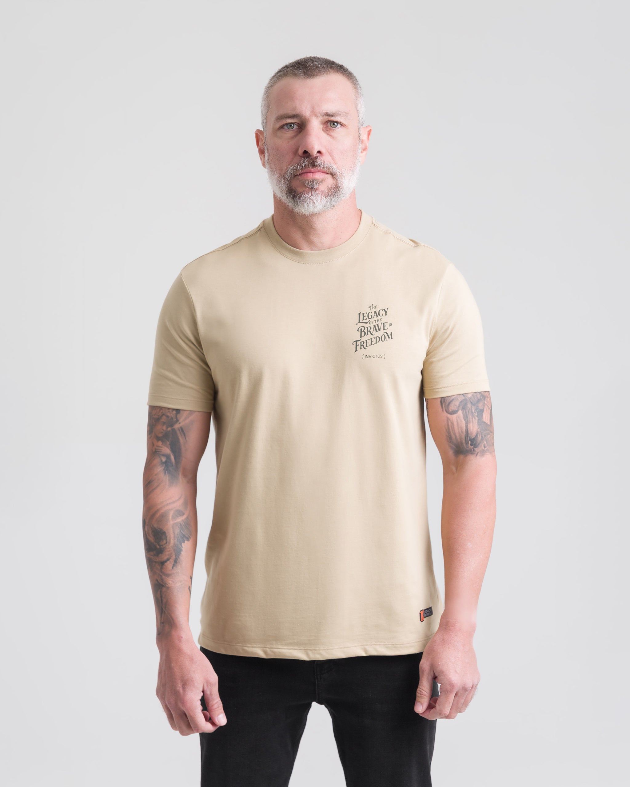 Camiseta Concept Brave 10 Anos - Cáqui (Shot Fair) - INVICTUS