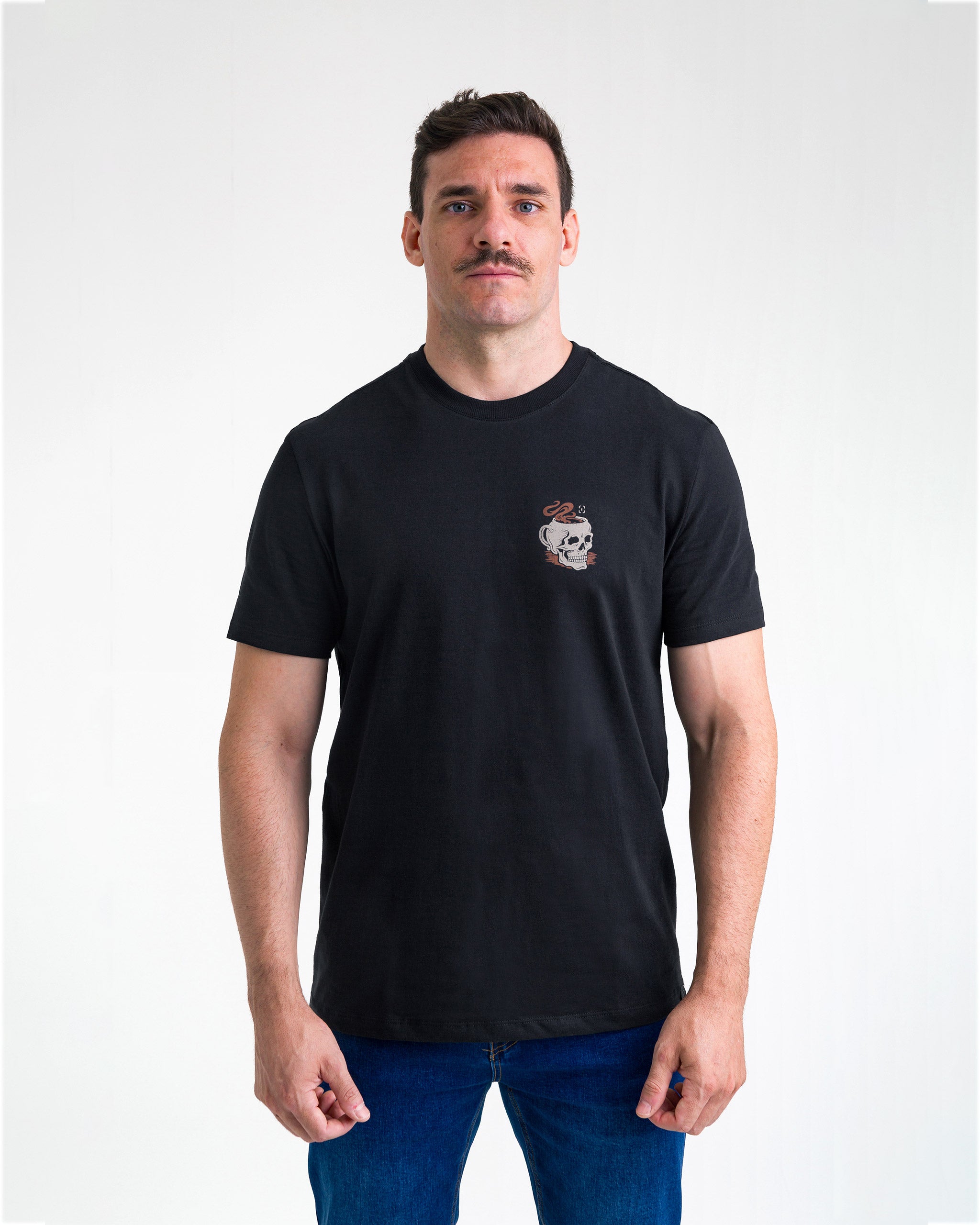 Camiseta Concept Give Me Coffee Masculina - Preta - INVICTUS