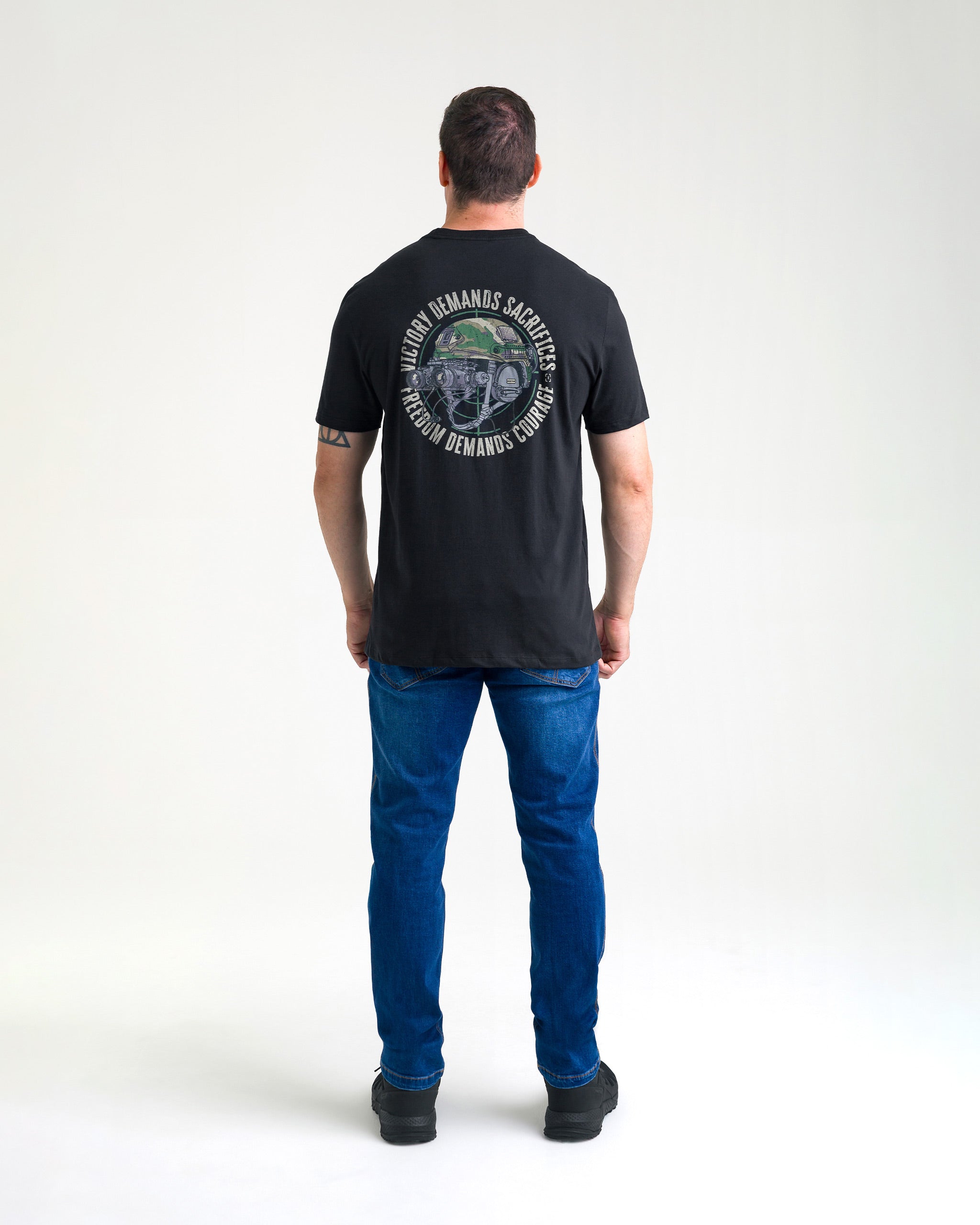 Camiseta Concept Victory Masculina - Preta - INVICTUS