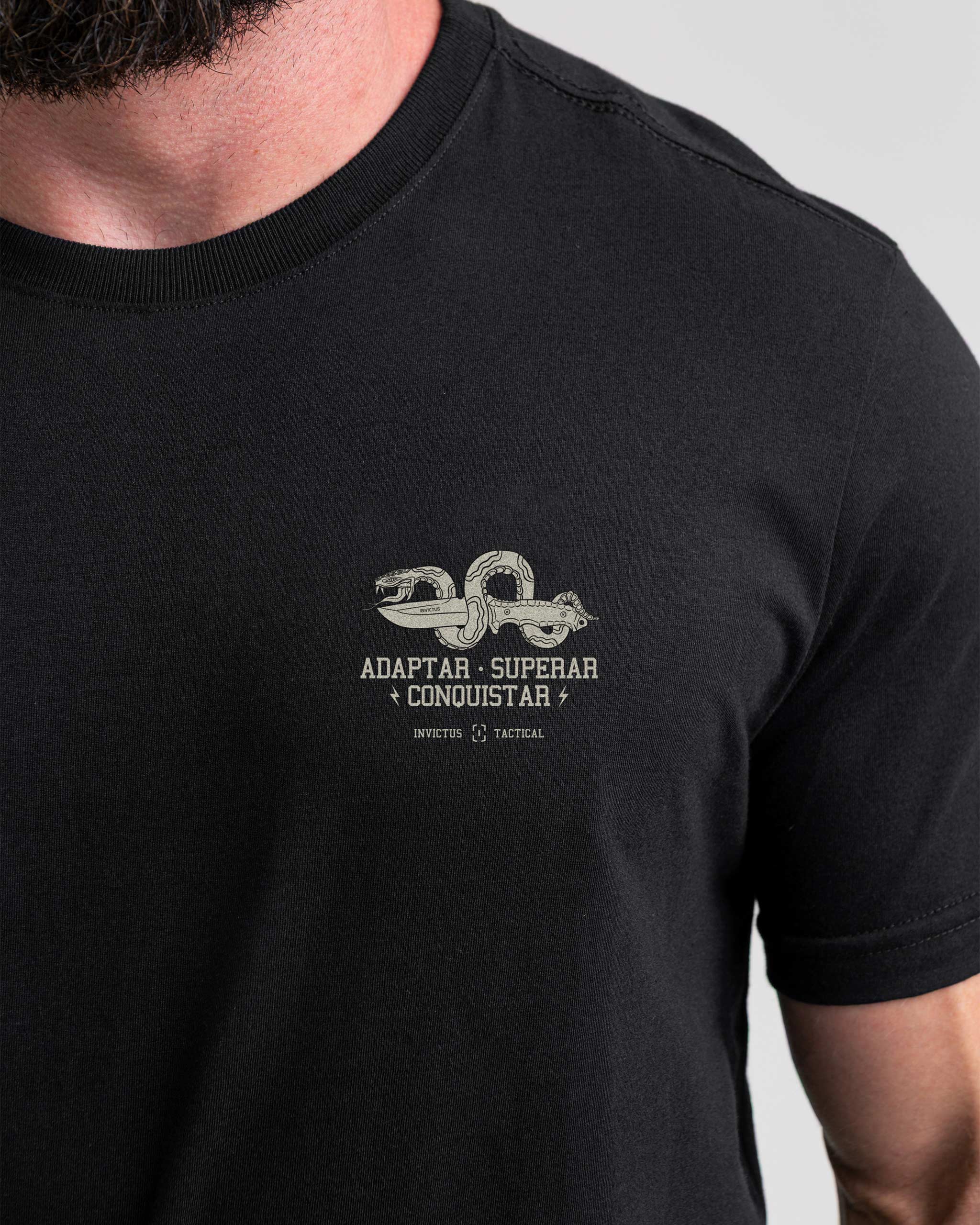 Camiseta Concept Conquer Snake - Preta - INVICTUS
