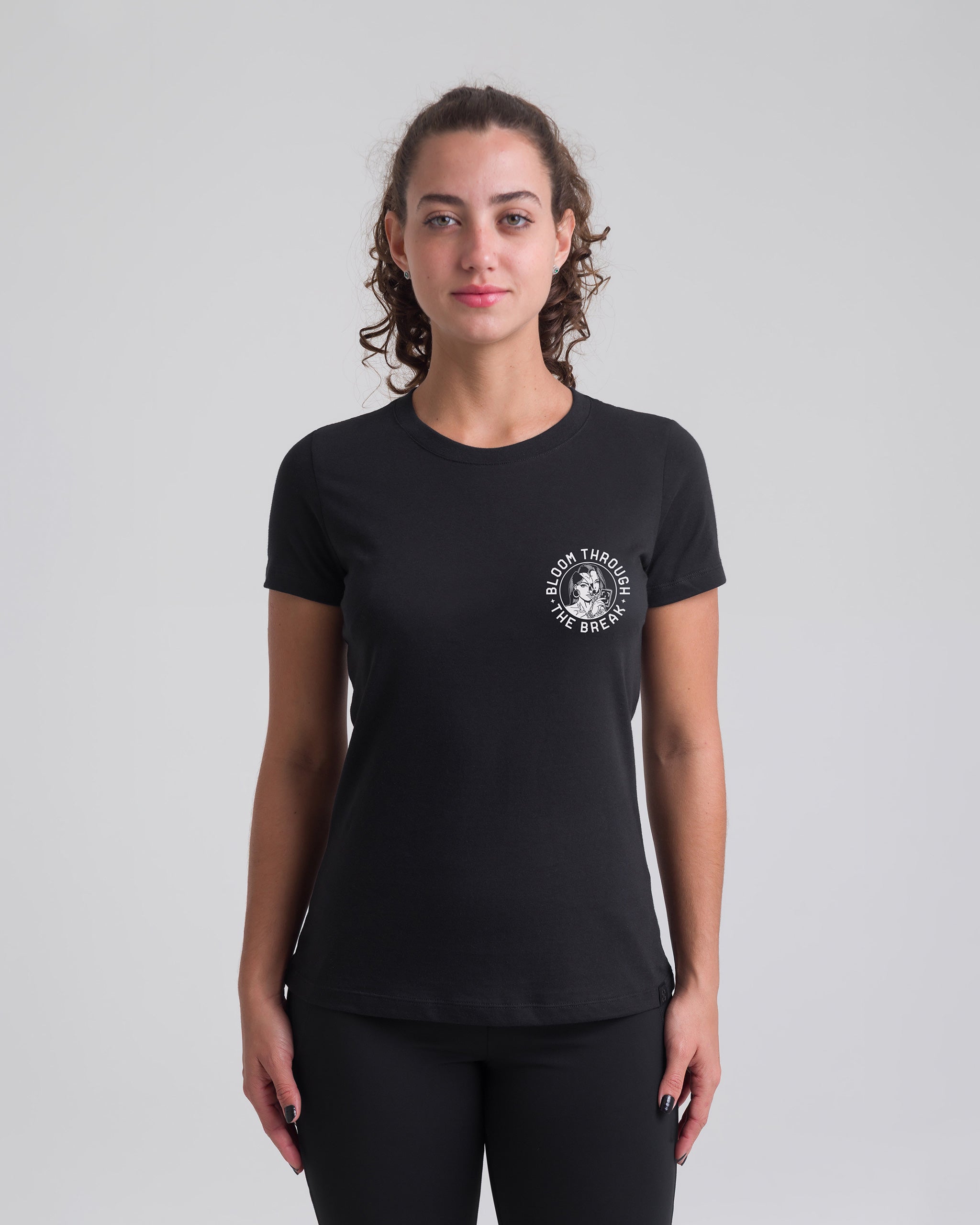 Camiseta Concept Bloom Feminina - Preta - INVICTUS