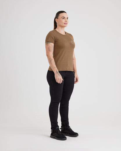 Camiseta Concept Feral Focus Feminina - Marrom - INVICTUS