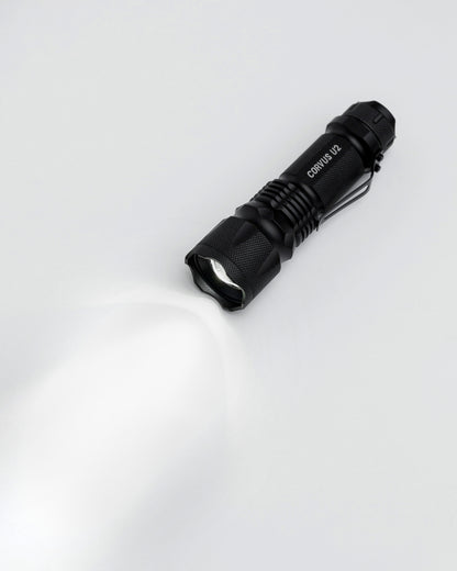 Lanterna Corvus U2 300 Lumens - INVICTUS