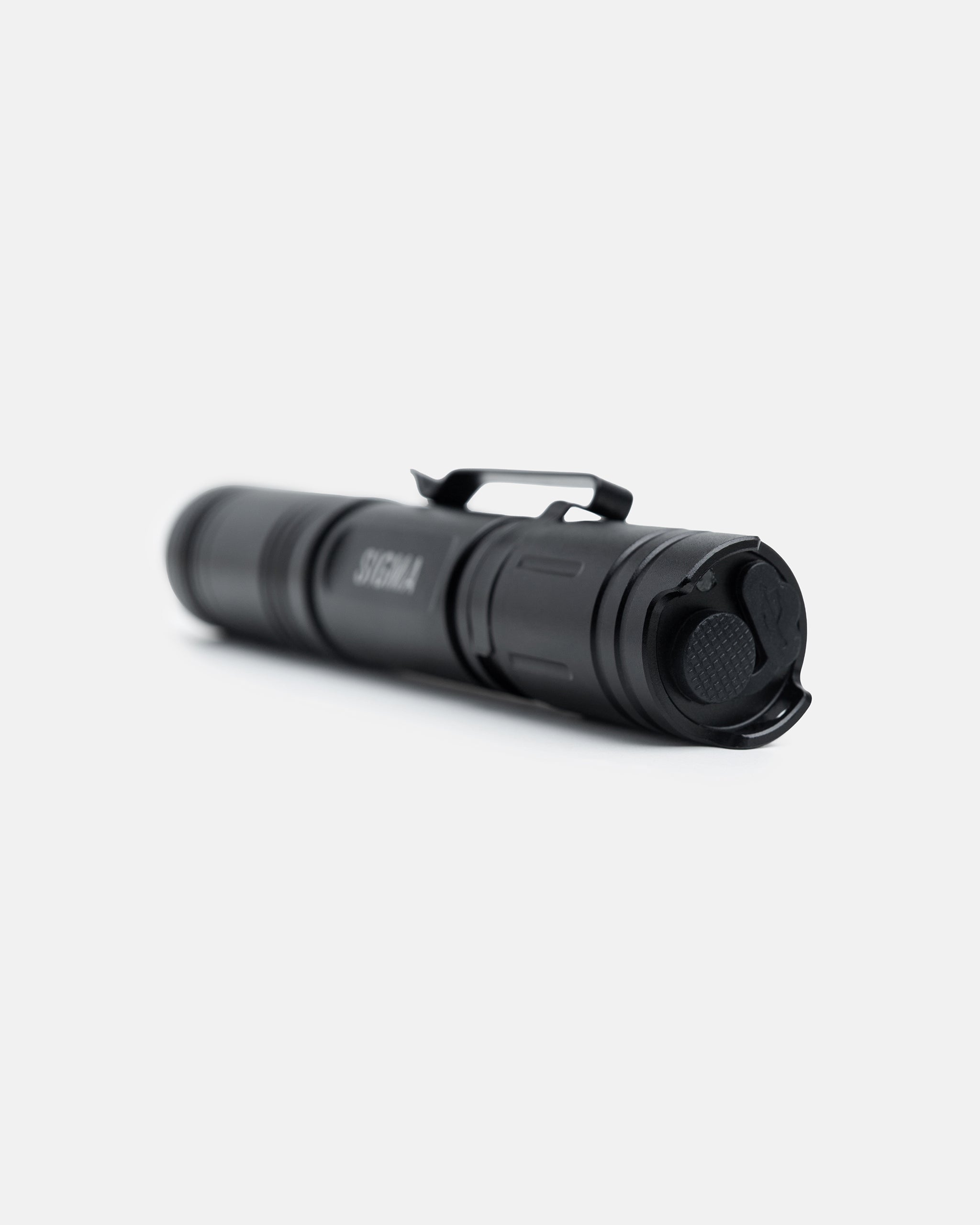 Lanterna Tática Sigma 1000 Lumens - INVICTUS