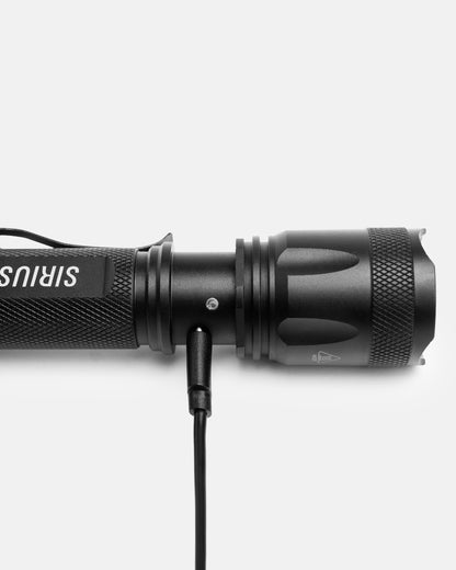 Lanterna Tática Sirius 800 Lumens - INVICTUS