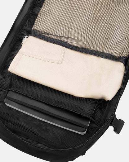 Mochila Defender 2.0 55L - Preta