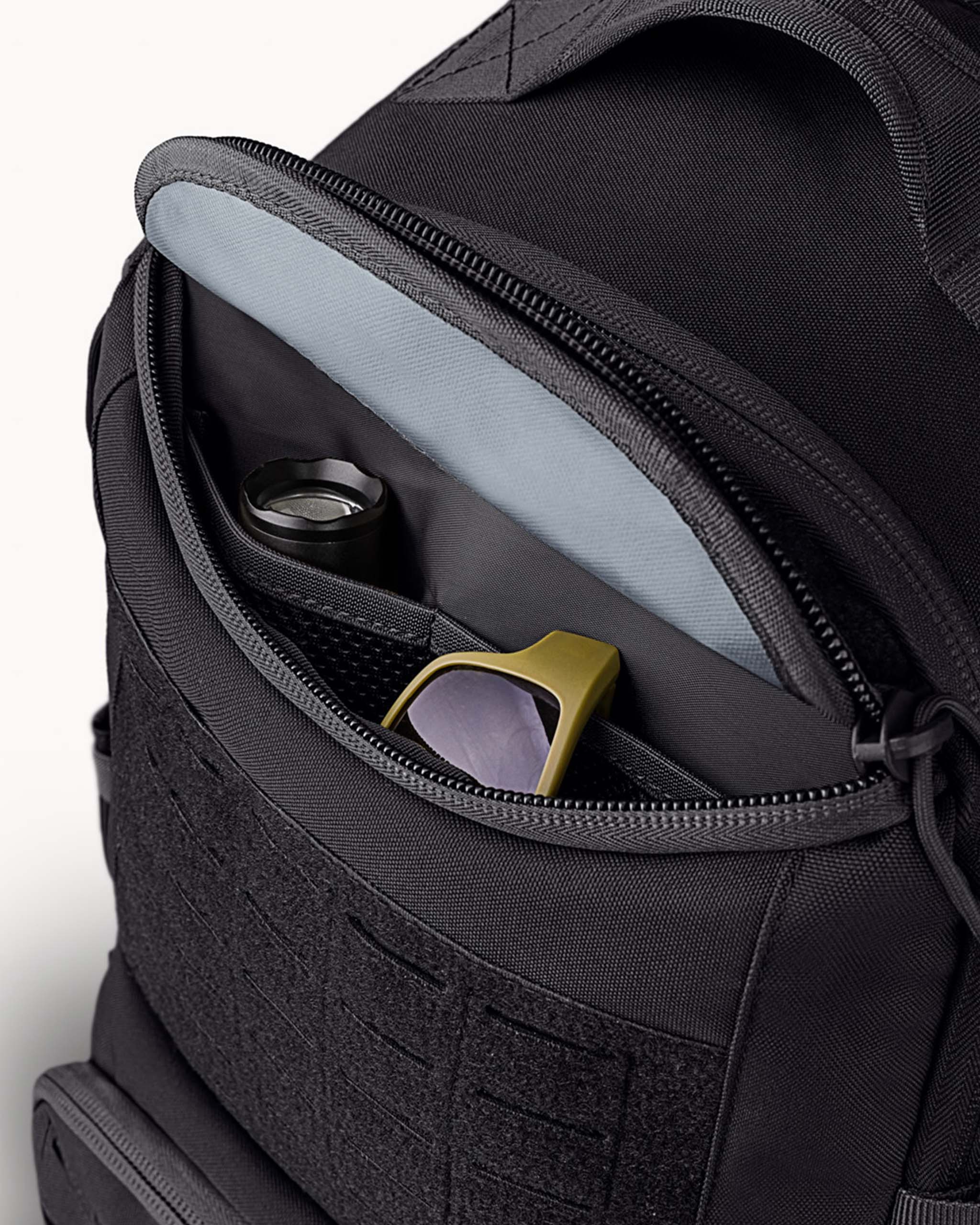 Mochila Commander 2.0 50L - Preta
