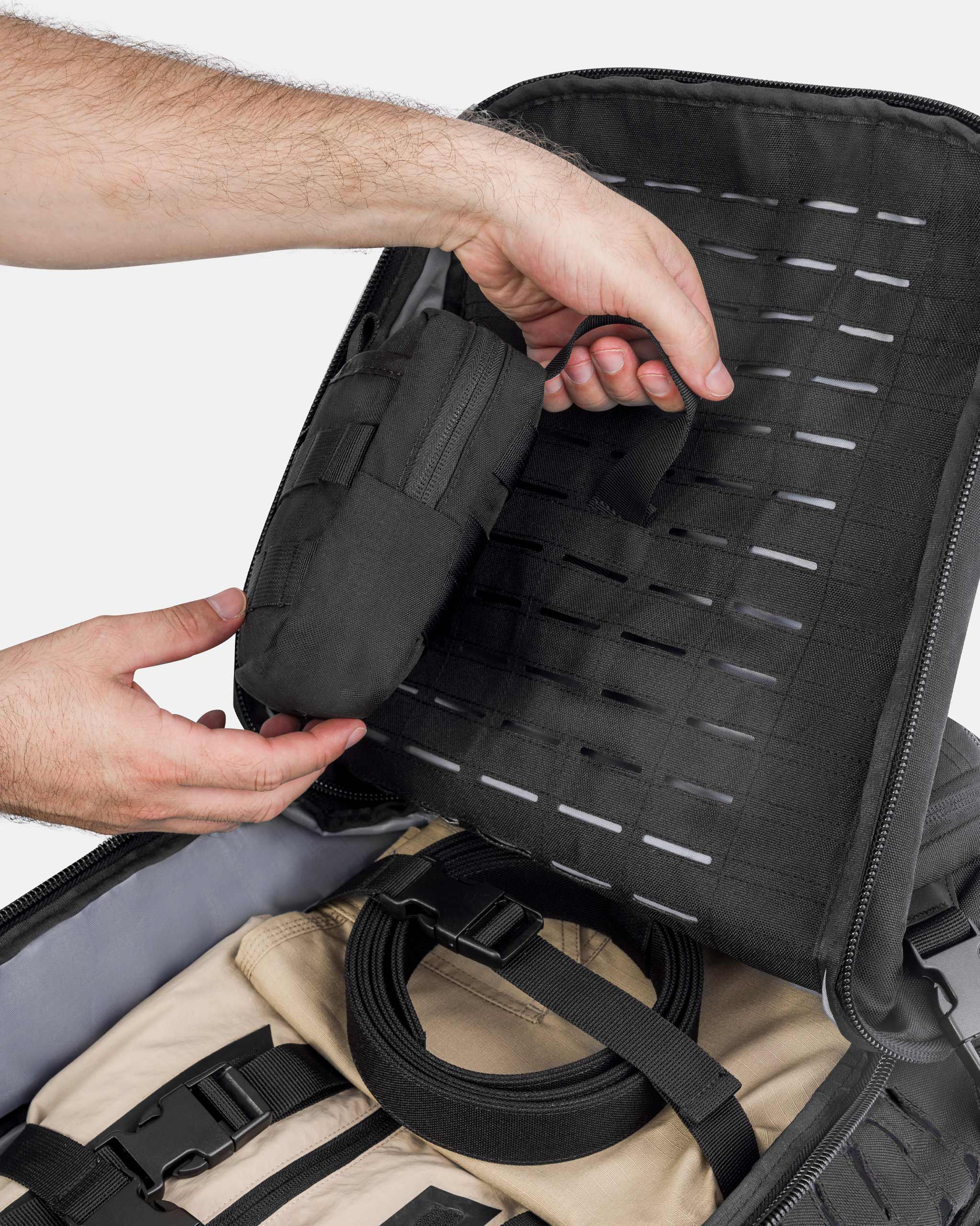 亘 Mochila Tática Giant PRO INVICTUS 42L a 55L - Preta