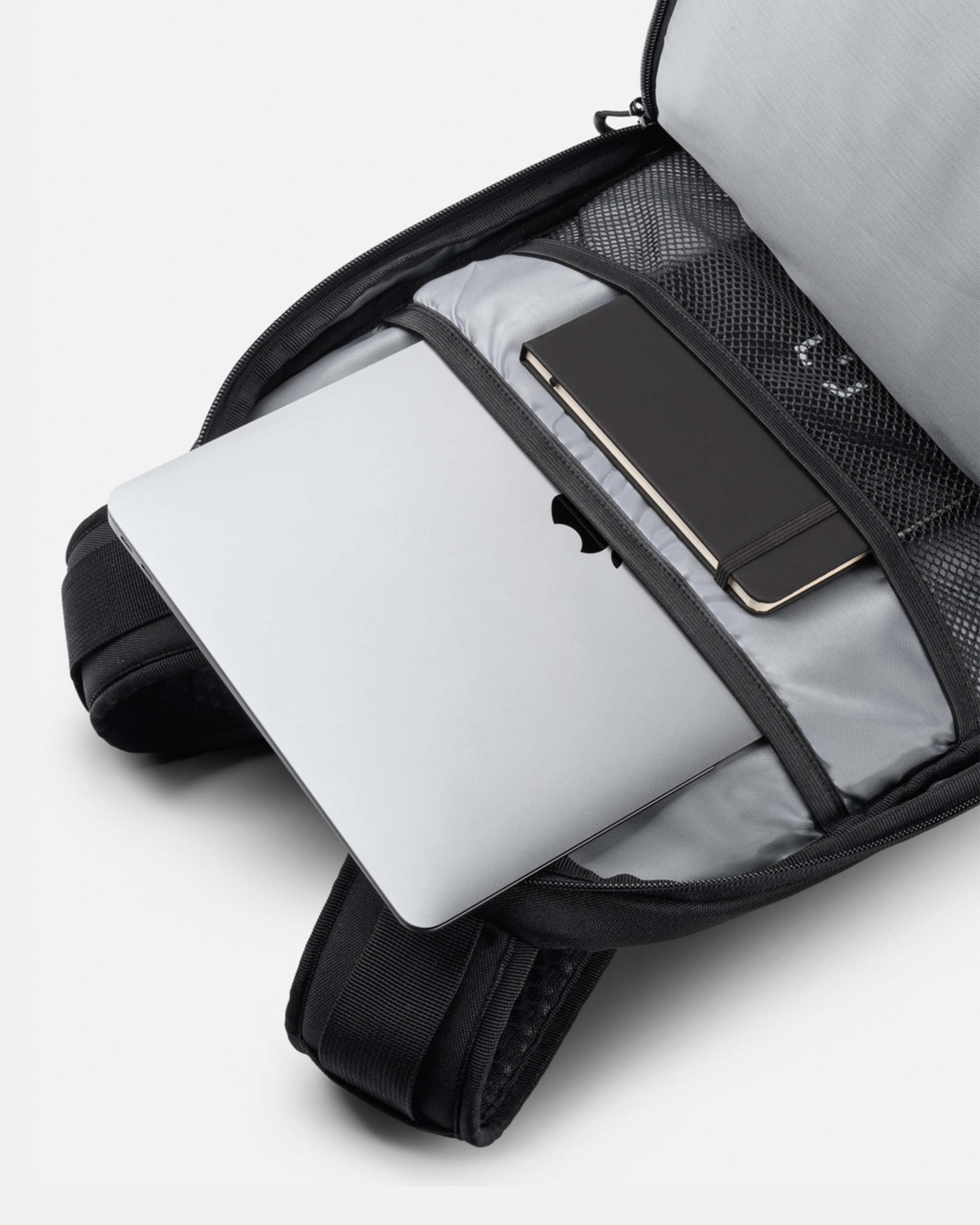 Mochila Tática Rover PRO 30L - Preta