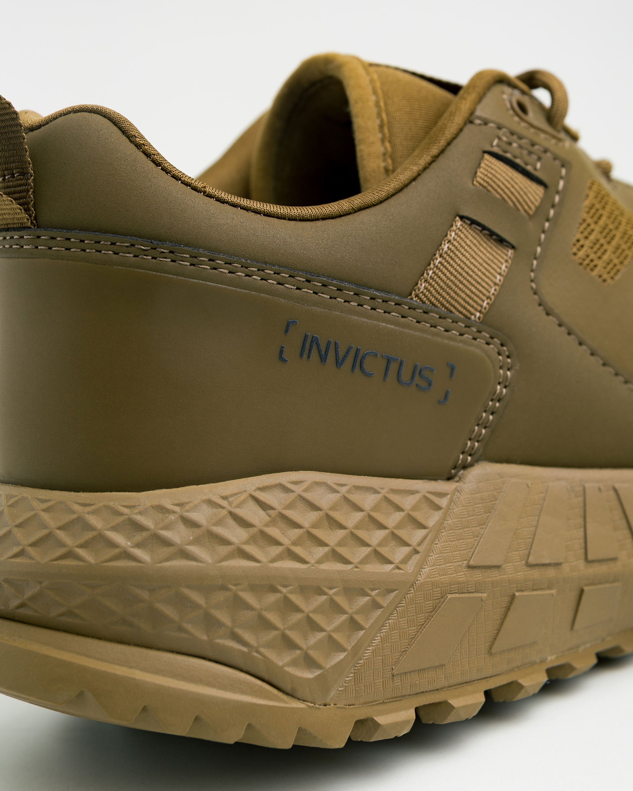 Tênis Arion INVICTUS | ULTRALITE+ e COMFORTMAX
