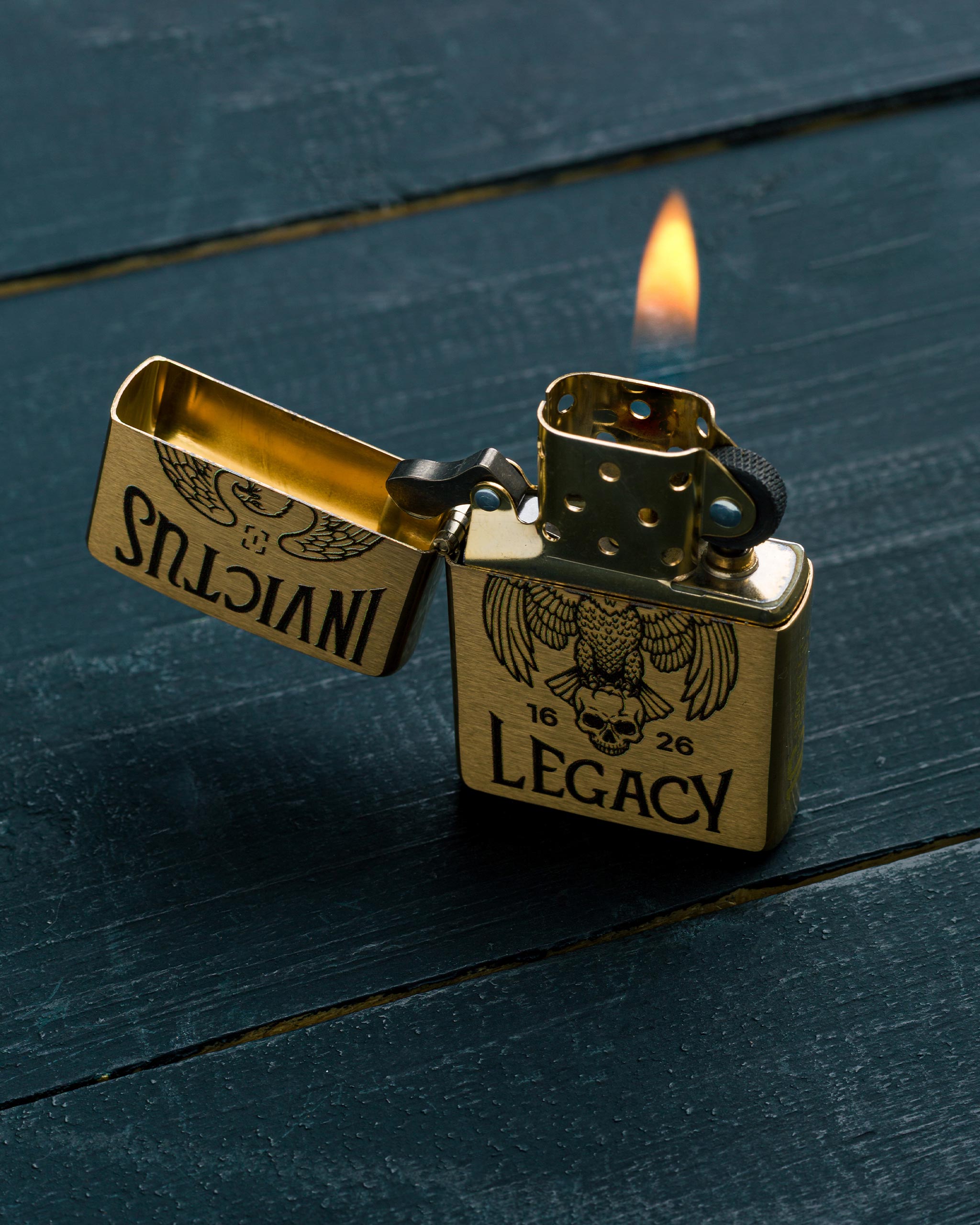 Zippo Invictus Brave - 10 Years of Courage - INVICTUS
