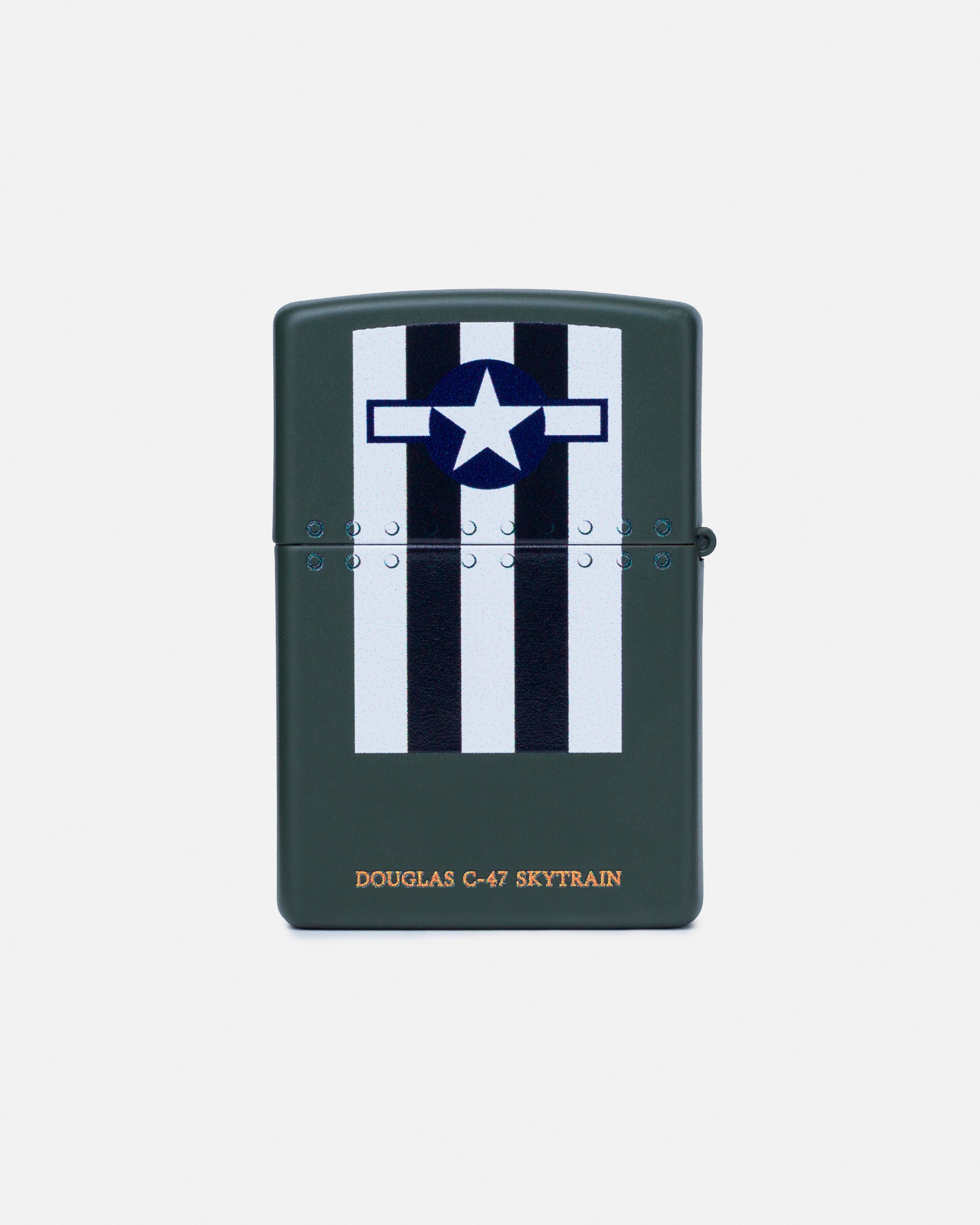 Zippo Invictus C-47 - Edição Limitada